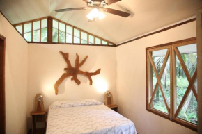 Caribbean Secret, Cahuita